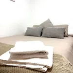 Residencial Leyra, Piso Céntrico De 6 Habitaciones, 8 Camas * Salamanca
