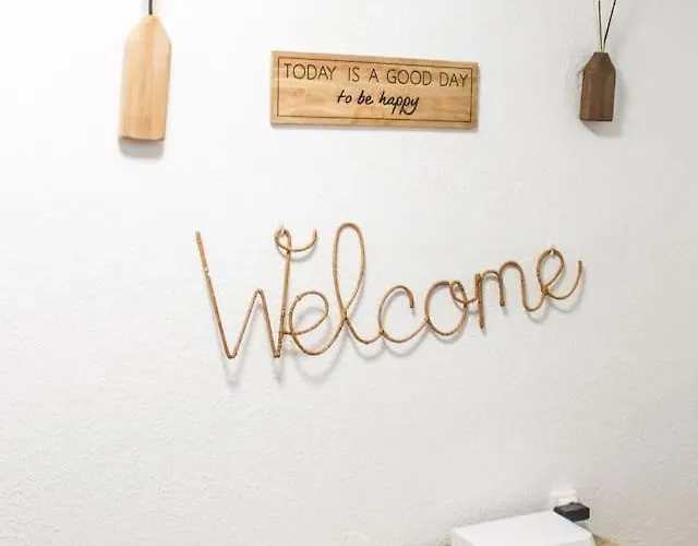 Residencial Leyra, Piso Centrico De 6 Habitaciones, 8 Camas * Salamanca