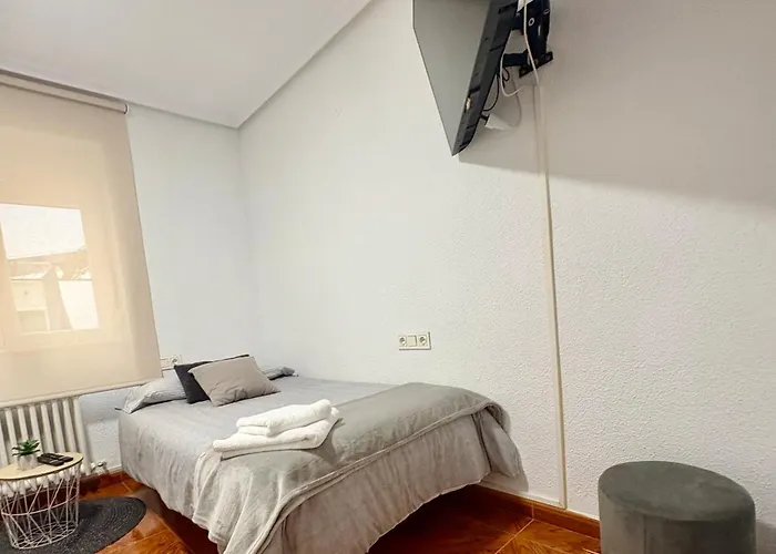 Residencial Leyra, Piso Centrico De 6 Habitaciones, 8 Camas Lejlighed *